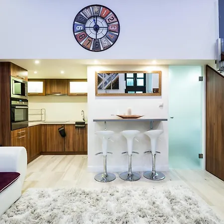 Apaczai 5 Apartment