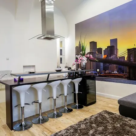 Apaczai 5 Apartment